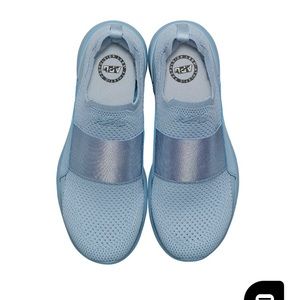 APL Techloom Bliss Women’s size 8, excellent cond